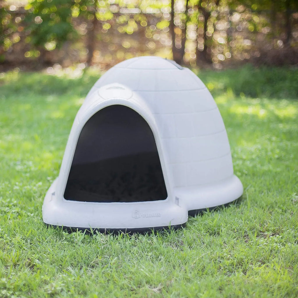 XL Igloo Dog House for 90–125 Lb. Dogs, All-Weather Pet Shelter, Made in USA